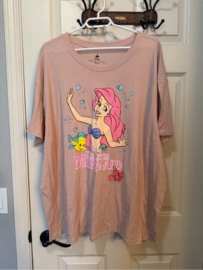 Little Mermaid Graphic Tee Torrid size 3